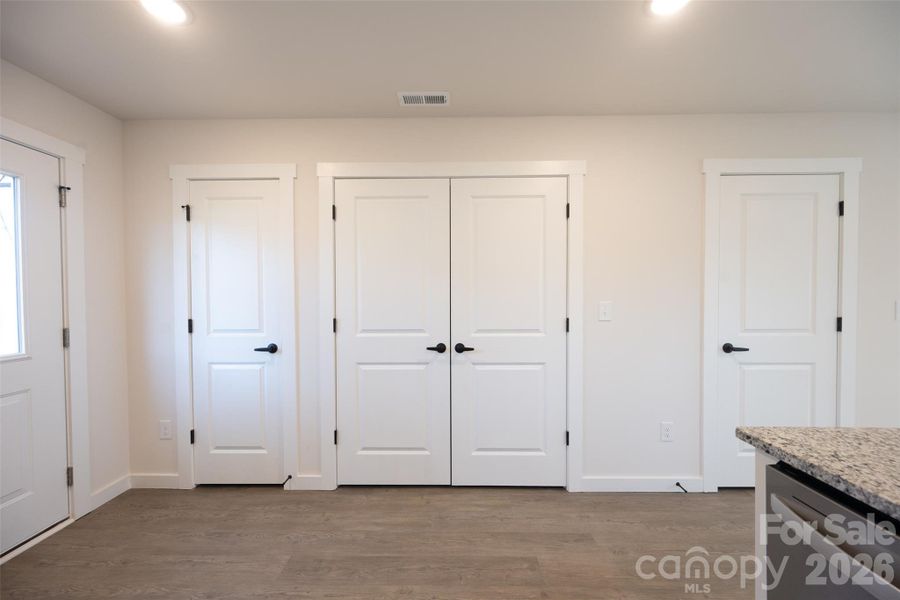 Spacious, unfurnished interior of a new home in , Hickory (Image 15).