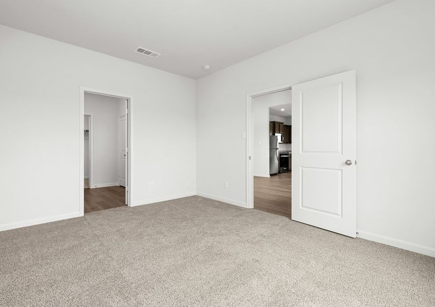 The master suite has a large room, ensuite bathroom and a walk-in shower. The master suite has a large room, ensuite bathroom and a walk-in shower.