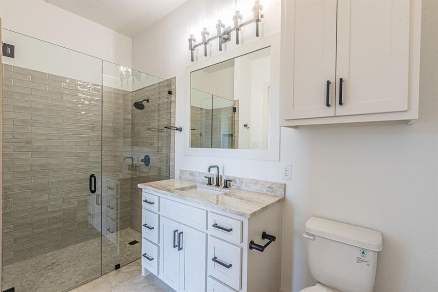 Furnished interior view inside a new home in , Northlake (Image 7).