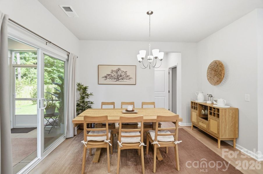 Spacious Breakfast area with a view!