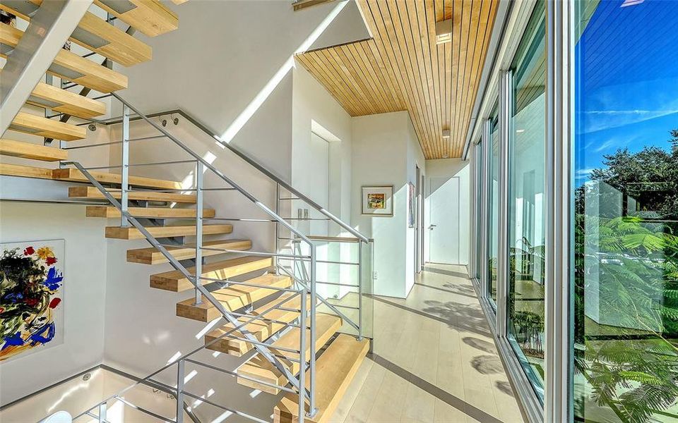 Image 55 of a home in .