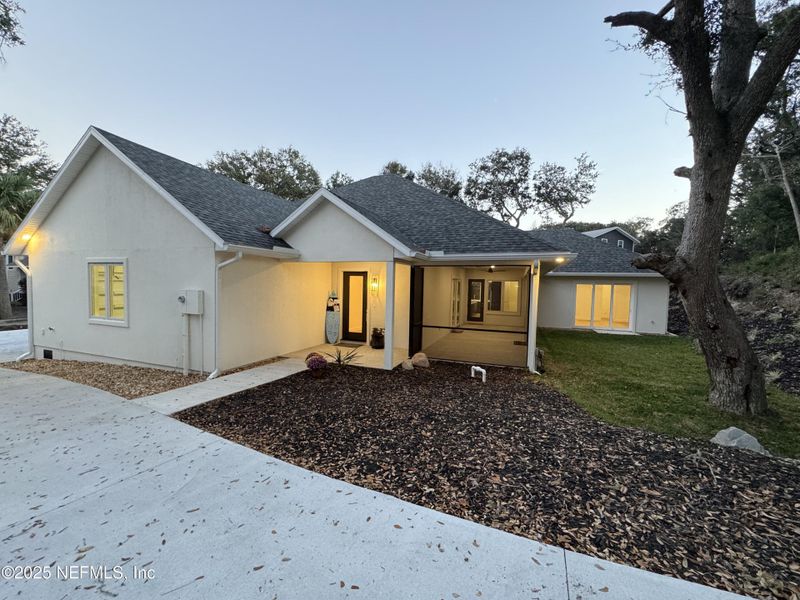 Exterior details and patio area of a home in , Fernandina Beach (Image 29). Exterior details and patio area of a home in , Fernandina Beach (Image 29).