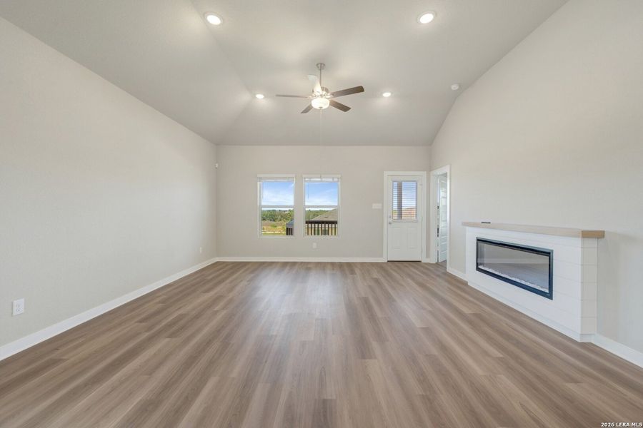 Spacious, unfurnished interior of a new home in Mesquite Ridge, San Antonio (Image 12). Spacious, unfurnished interior of a new home in Mesquite Ridge, San Antonio (Image 12).