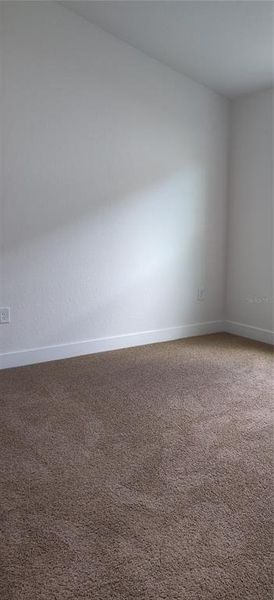 Spacious, unfurnished interior of a new home in Sunset Landing, Spring Hill (Image 8).