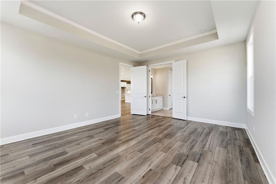 Spacious, unfurnished interior of a new home in Cresswind Georgia at Twin Lakes, Hoschton (Image 27).