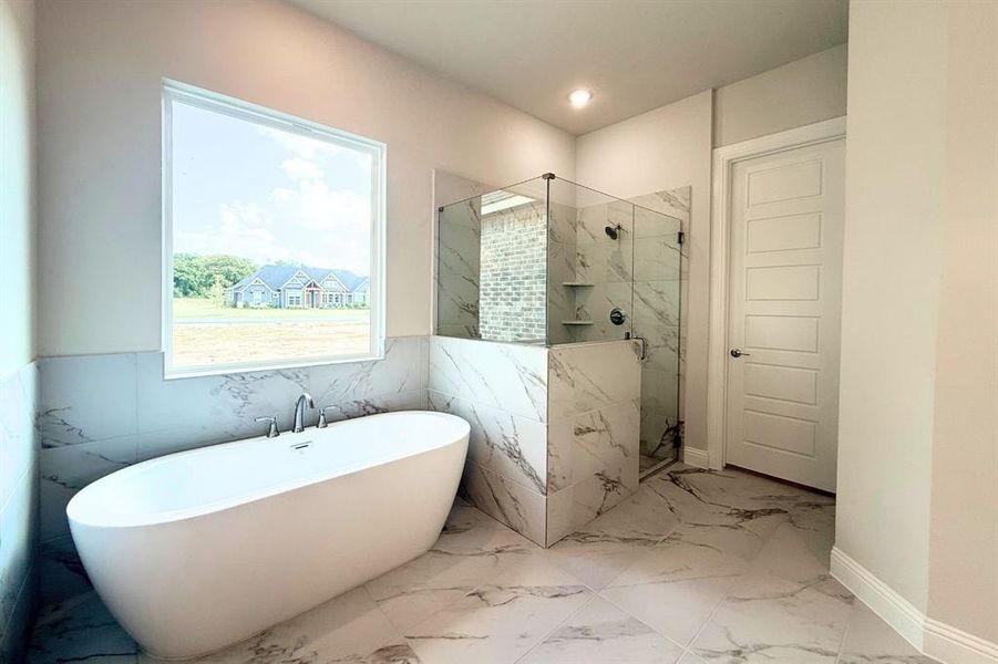 Furnished interior view inside a new home in Eagle’s Estates, Burleson (Image 8).