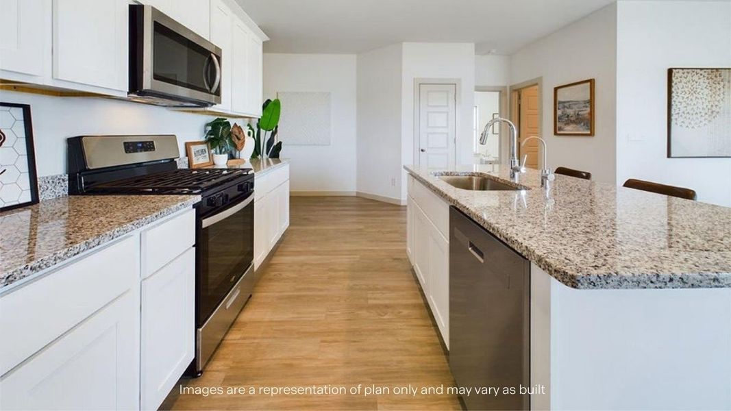 Furnished interior view inside a new home in Overlook West, Wolfforth (Image 10).