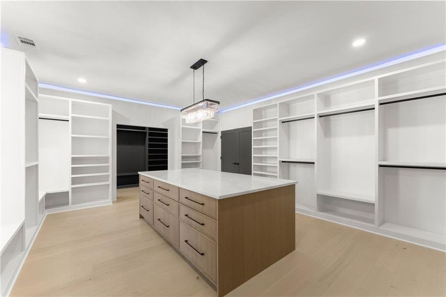 Furnished interior view inside a new home in , Hoschton (Image 19).