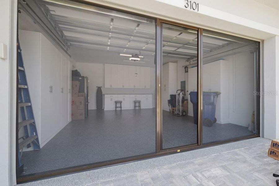 Spacious, unfurnished interior of a new home in , Wesley Chapel (Image 20).
