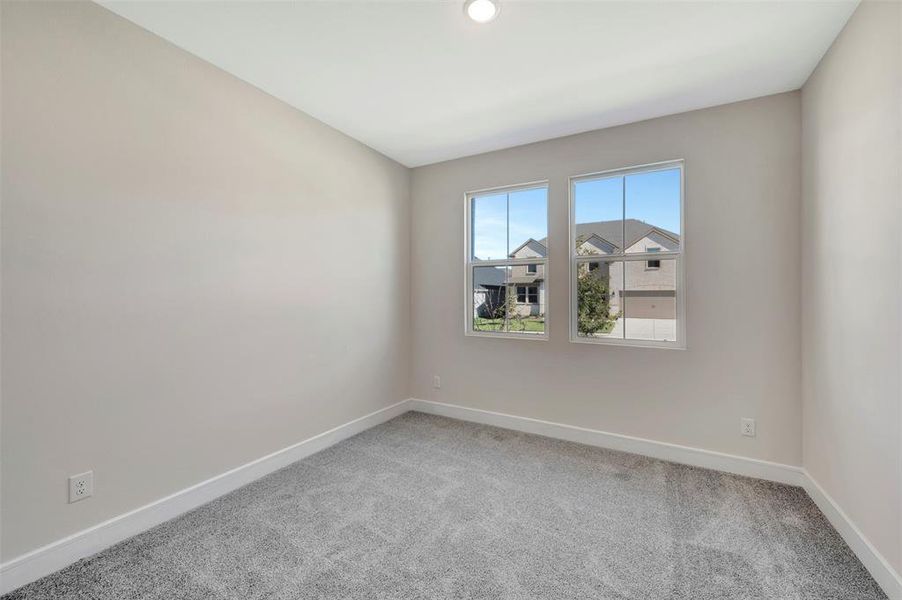 Spacious, unfurnished interior of a new home in Elevon, Lavon (Image 20).