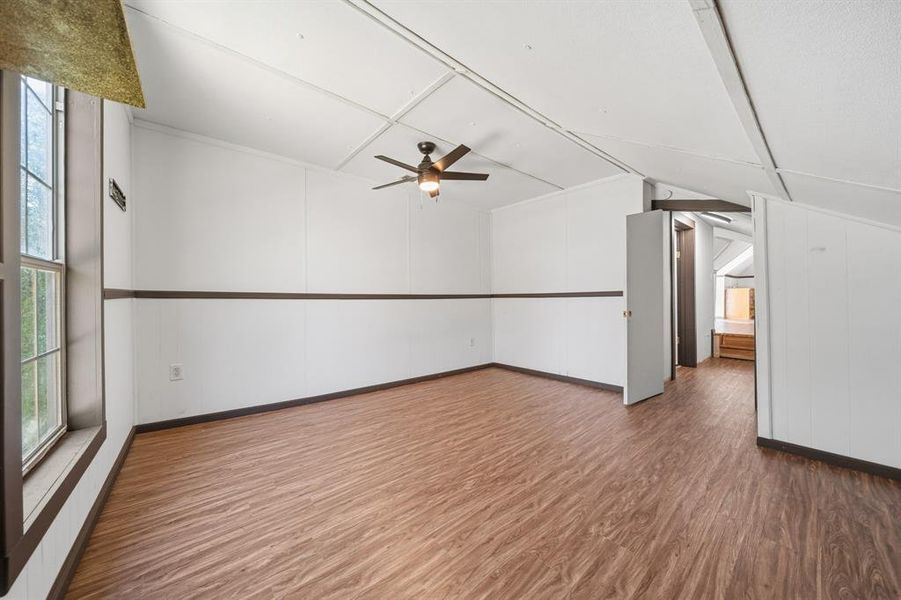 Upstairs Bedroom 2