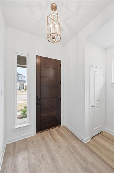 Spacious, unfurnished interior of a new home in Heartland, Heartland (Image 19).