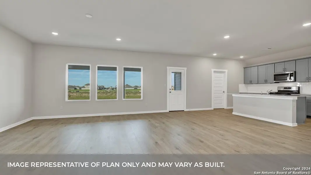 Spacious, unfurnished interior of a new home in Hartland Ranch, Lockhart (Image 24).