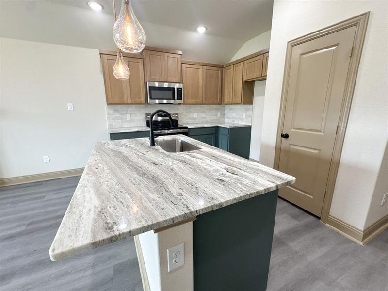 Furnished interior view inside a new home in , Tolar (Image 18).