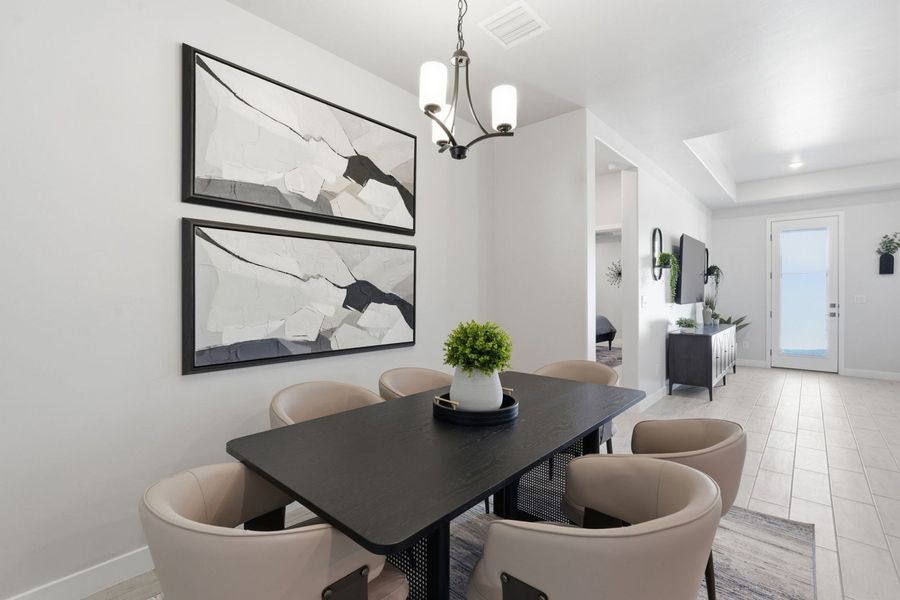 Representative furnished interior of a home built from the Santa Rosa by Hakes Brothers in Paseo Del Este, El Paso (Image 12).