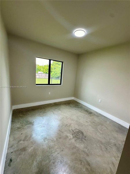 Spacious, unfurnished interior of a new home in , Miami (Image 18).