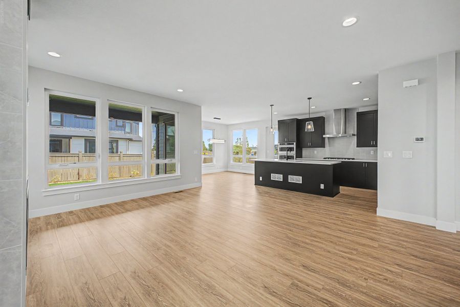 Spacious, unfurnished interior of a new home in West Grange, Longmont (Image 13). Spacious, unfurnished interior of a new home in West Grange, Longmont (Image 13).