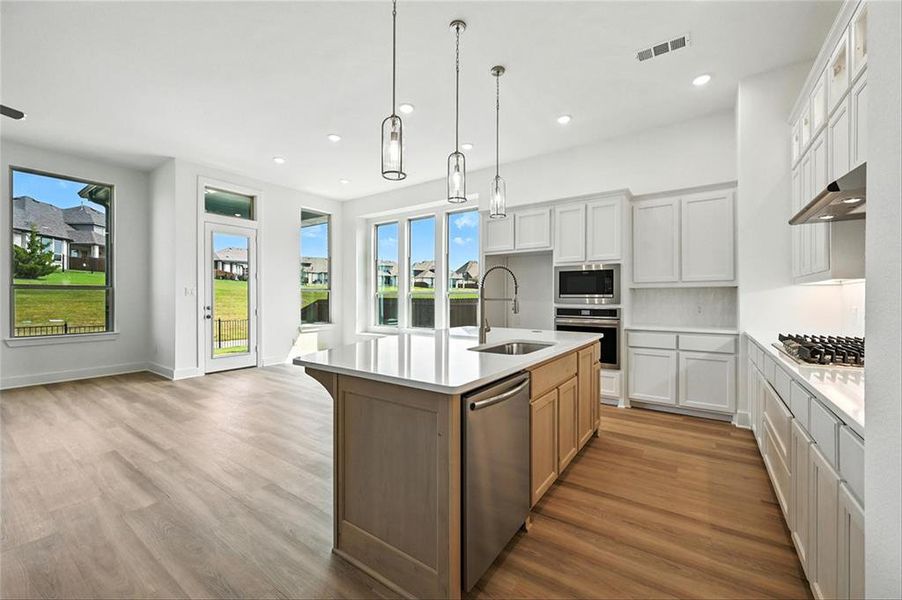 2117CharmingForgeRoadDAVEA003