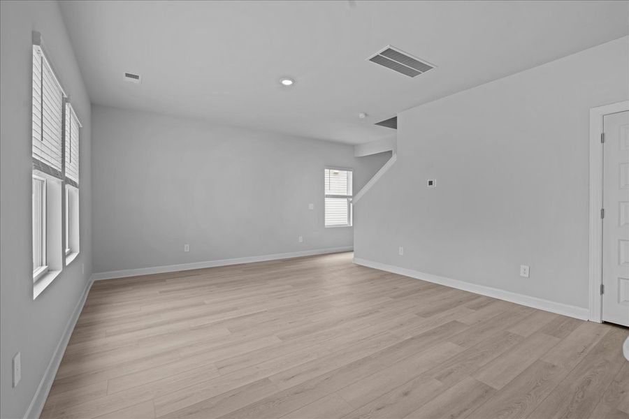 Spacious, unfurnished interior of a new home in Brayfield Manor - Heritage Collection, Wellford (Image 12).