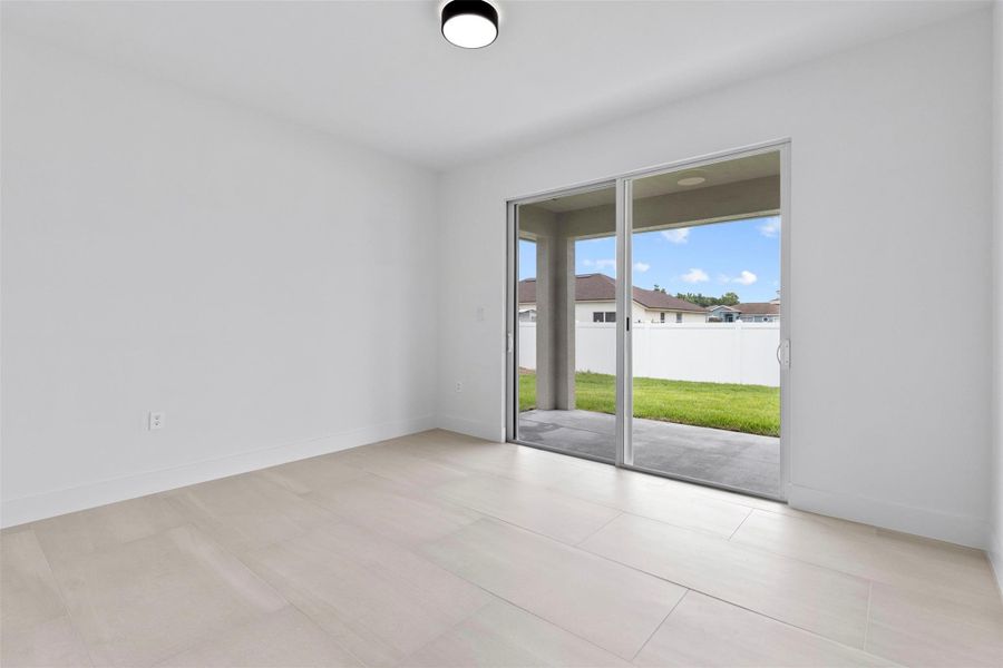 Spacious, unfurnished interior of a new home in , Port St. Lucie (Image 36).