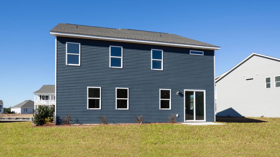 Representative exterior details of a home built from the HARBOR OAK by D.R. Horton in Indigo Preserve, Leland (Image 21).
