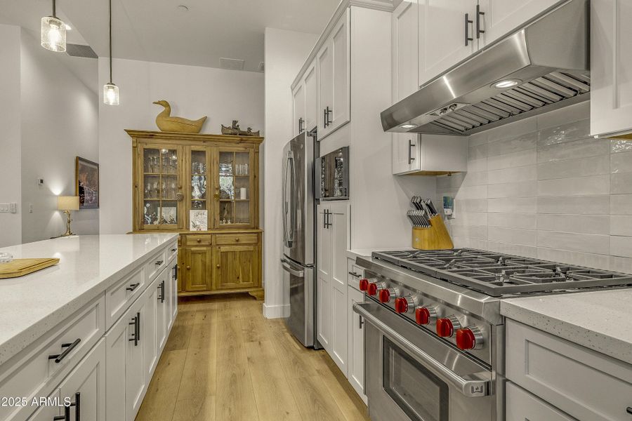 2590-cottonrose-lane-flagstaff-az-usa-01