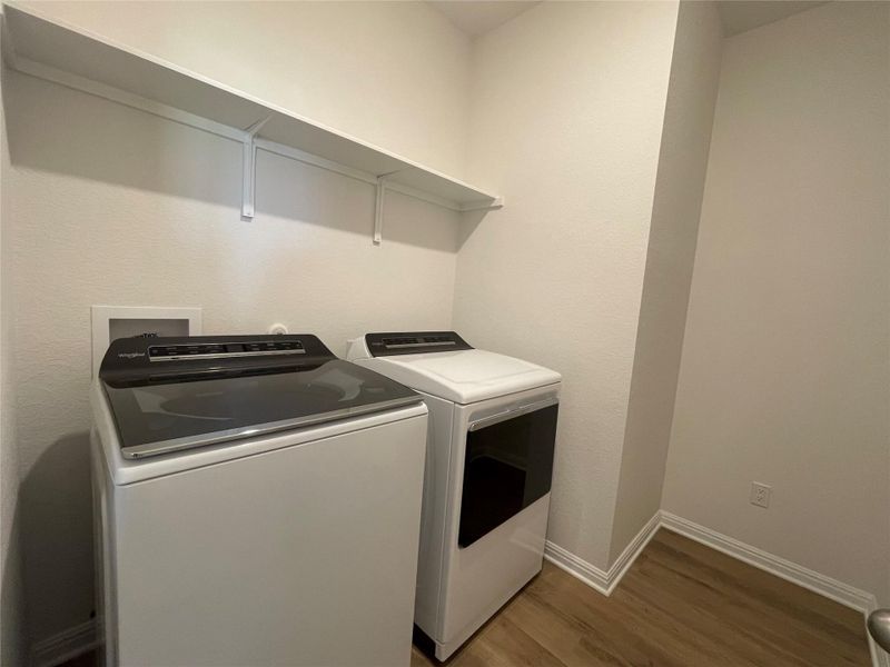 Washer & dryer