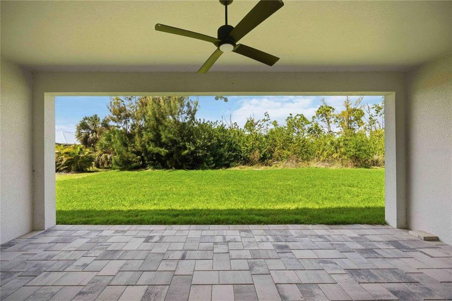 Exterior details and patio area of a home in , Port Charlotte (Image 31).