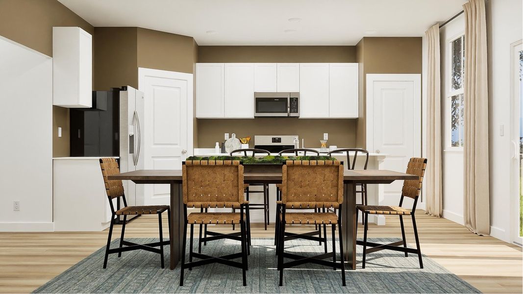 Parker Core M014 Hampton Dining 1of2 F1 7 18 25