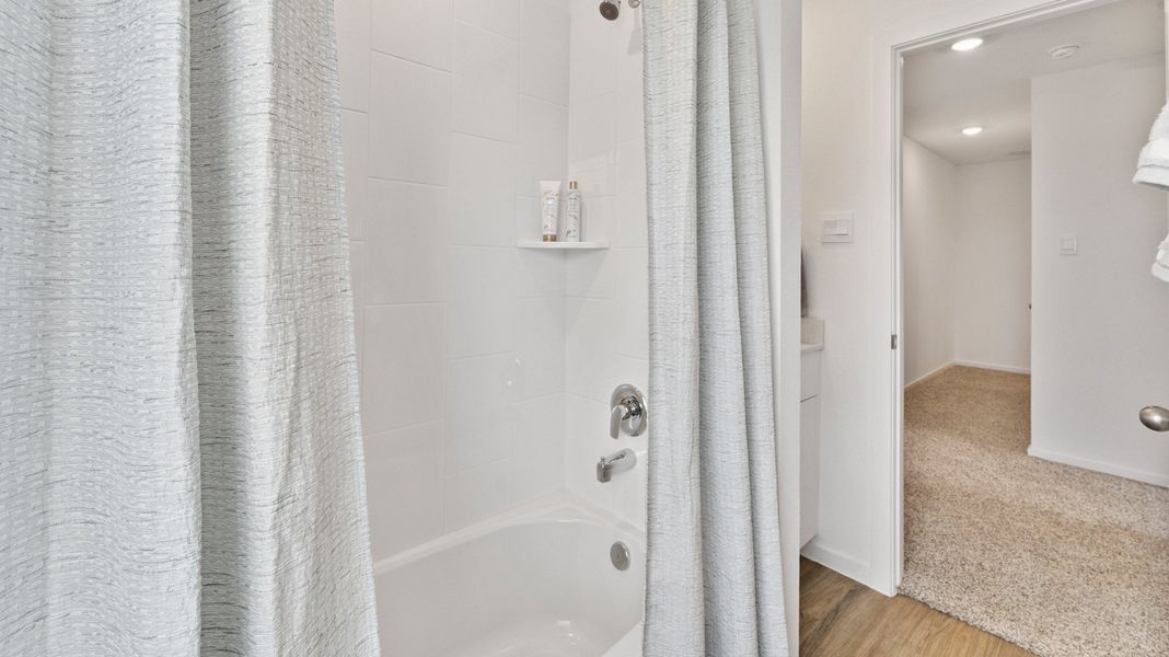 Image 26 representing the Honeysuckle by D.R. Horton in Mansfield Estates, Houston, TX. Image 26 representing the Honeysuckle by D.R. Horton in Mansfield Estates, Houston, TX.