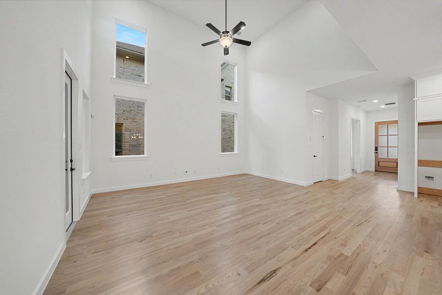 Spacious, unfurnished interior of a new home in Light Farms Brenham - 40' Lots, Celina (Image 16).