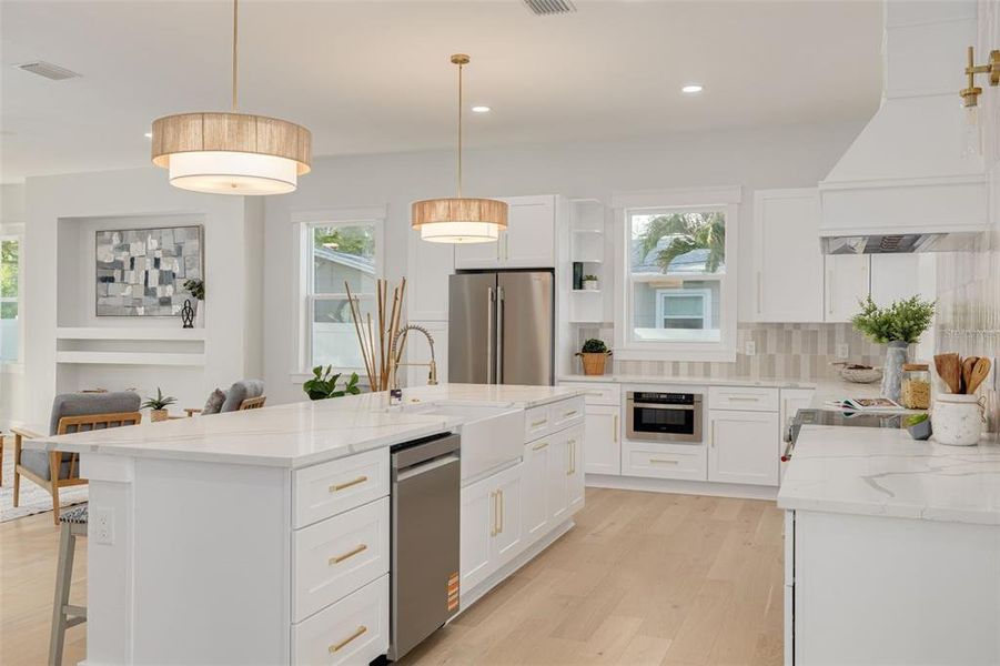 Furnished interior view inside a new home in , St. Petersburg (Image 13).