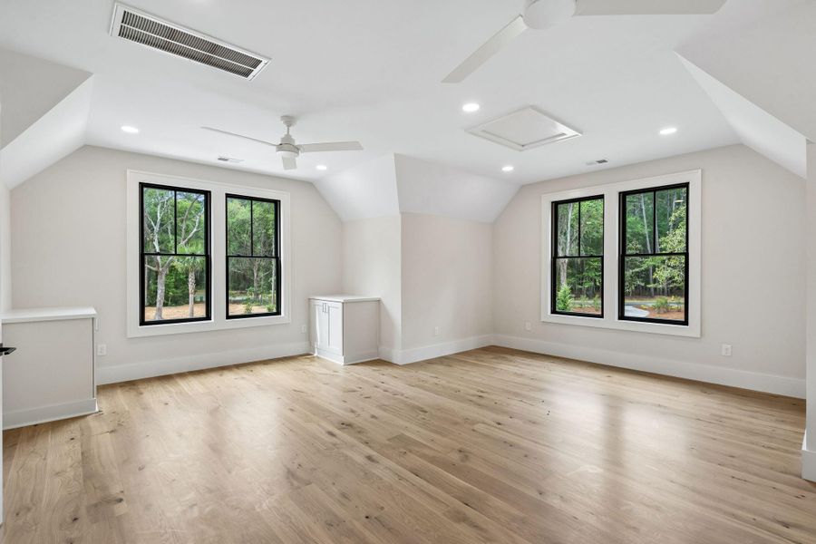 Spacious, unfurnished interior of a new home in , Johns Island (Image 109).