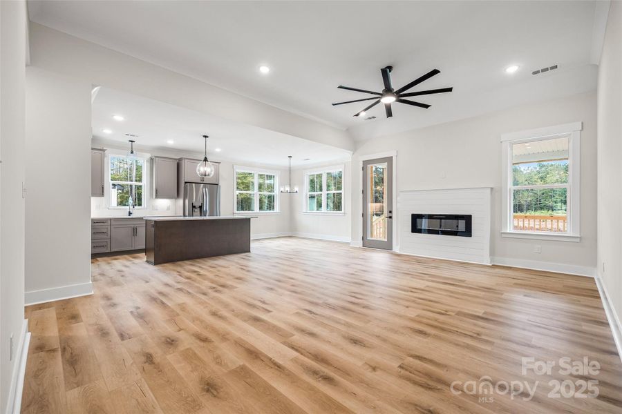 Image 30 of a home in .