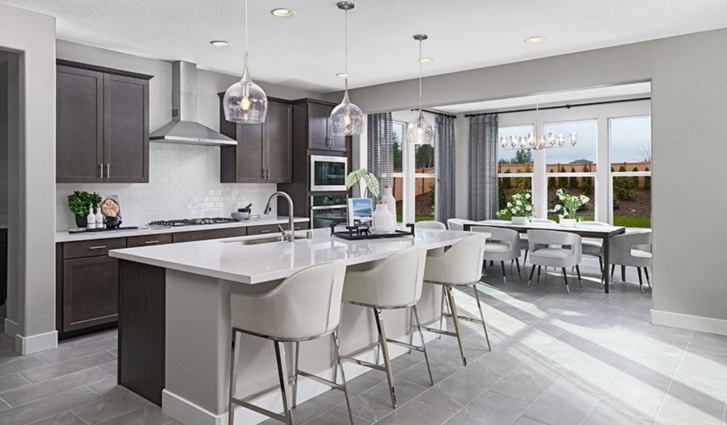 Coronado-G723-PDX Dining Area