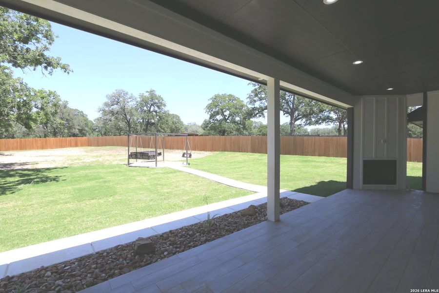 Exterior details and patio area of a home in , La Vernia (Image 49).