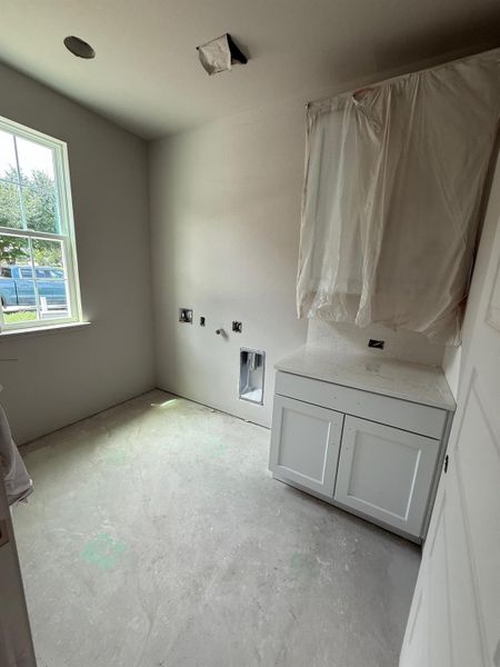 Image 16 of a home in . Image 16 of a home in .