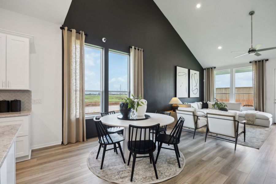 Representative furnished interior of a home built from the Hamilton by Pulte Homes in Windcress, Cove (Image 13). Representative furnished interior of a home built from the Hamilton by Pulte Homes in Windcress, Cove (Image 13).