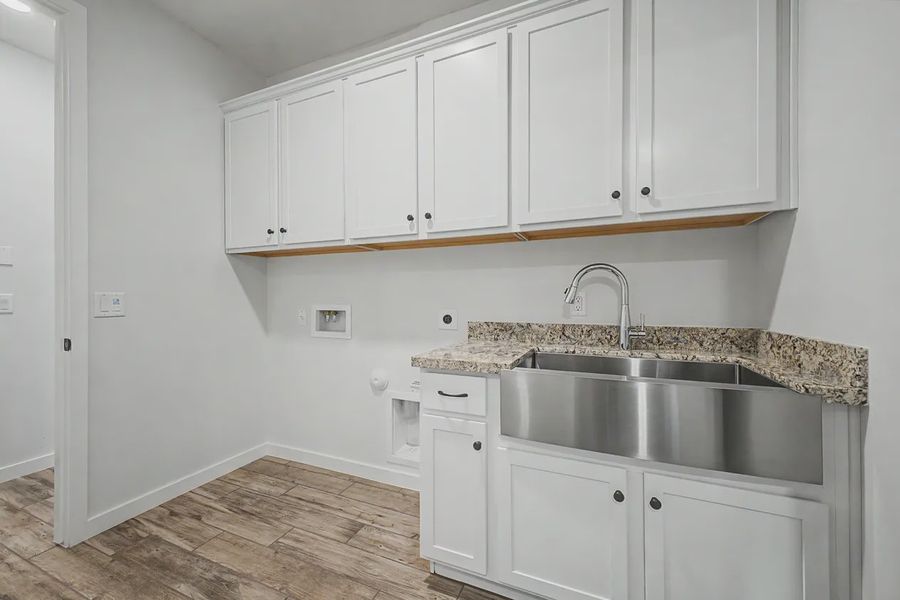 Furnished interior view inside a new home in Forté at Granite Vista, Waddell (Image 12).