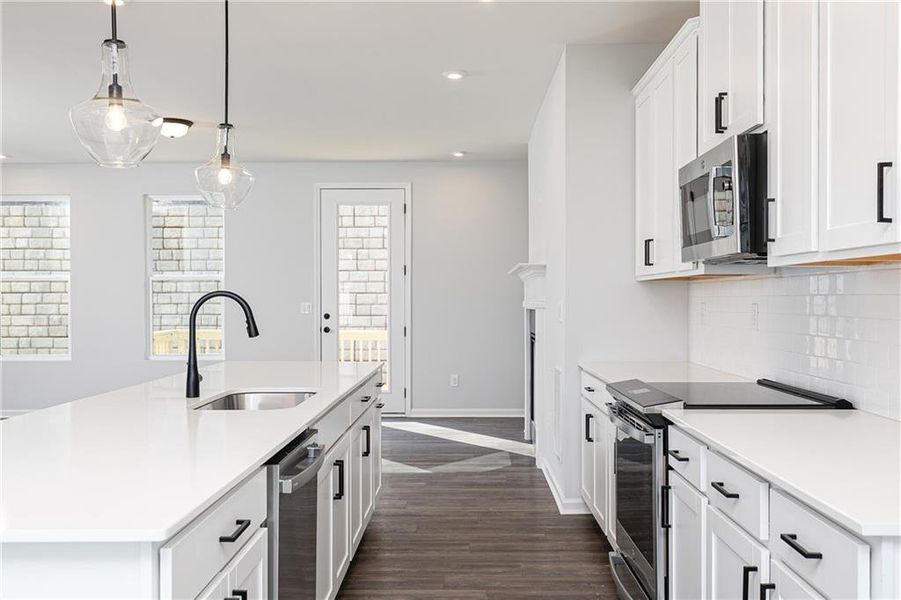 Furnished interior view inside a new home in , Powder Springs (Image 13).