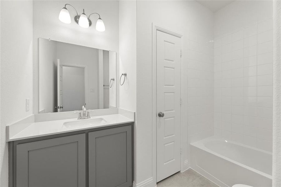 11. 2248 Sesaro - 3RD Bath 11. 2248 Sesaro - 3RD Bath