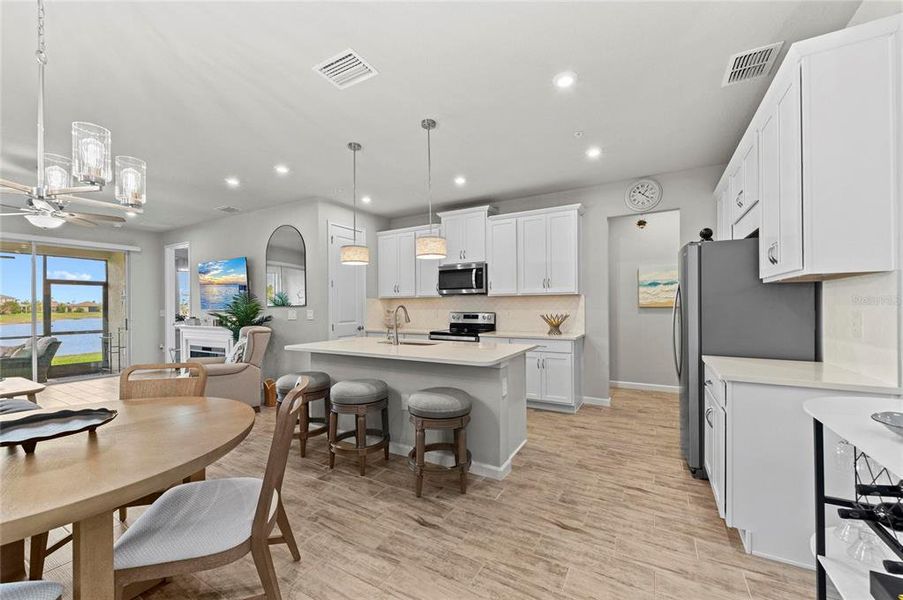 Furnished interior view inside a new home in , Venice (Image 12).