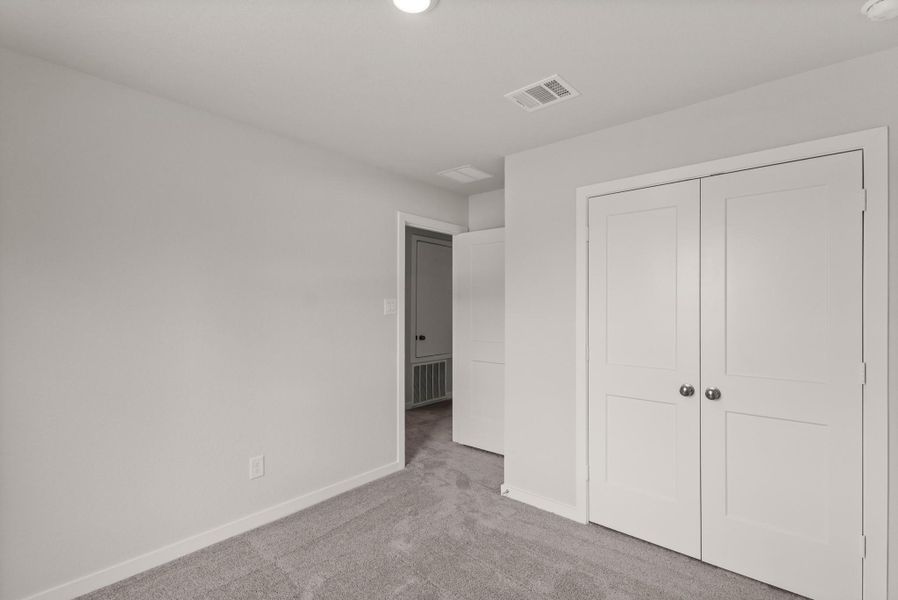 Spacious, unfurnished interior of a new home in Crockett Meadows, Conroe (Image 16). Spacious, unfurnished interior of a new home in Crockett Meadows, Conroe (Image 16).
