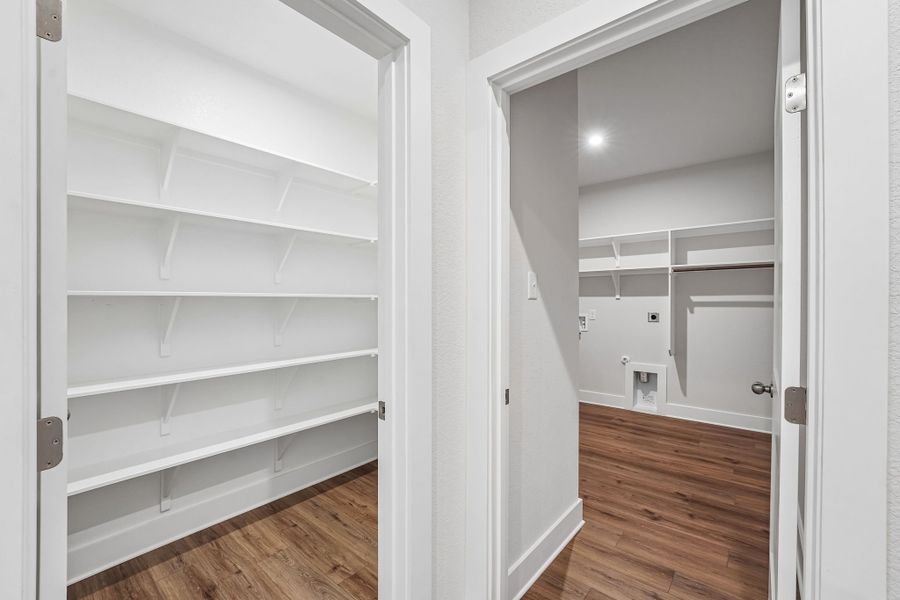 Representative unfurnished interior of a home built from the Valor by Omega Builders in Wildwood Estates, Nolanville (Image 9).