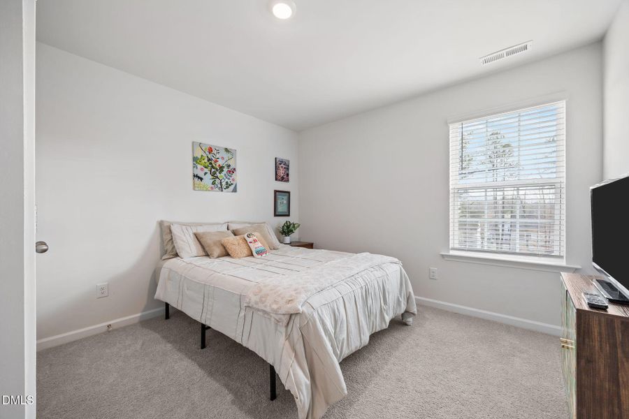 31-web-or-mls-IMG_2436 31-web-or-mls-IMG_2436