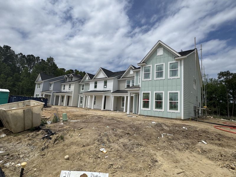 In-progress construction of a new home in Abbey Walk, Moncks Corner, SC (Image 33).