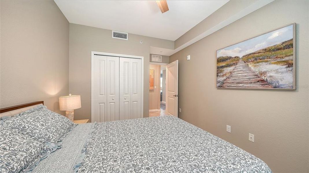 Furnished interior view inside a new home in , Venice (Image 32).