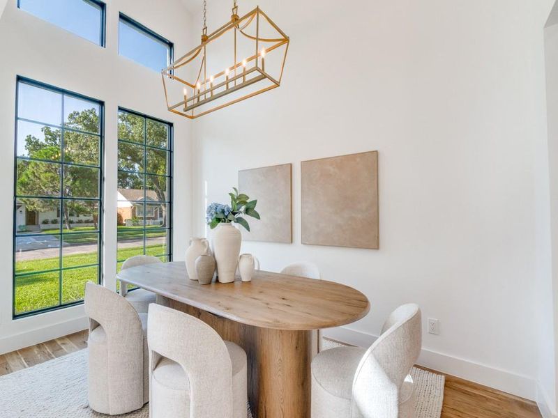 Furnished interior view inside a new home in , Dallas (Image 9).