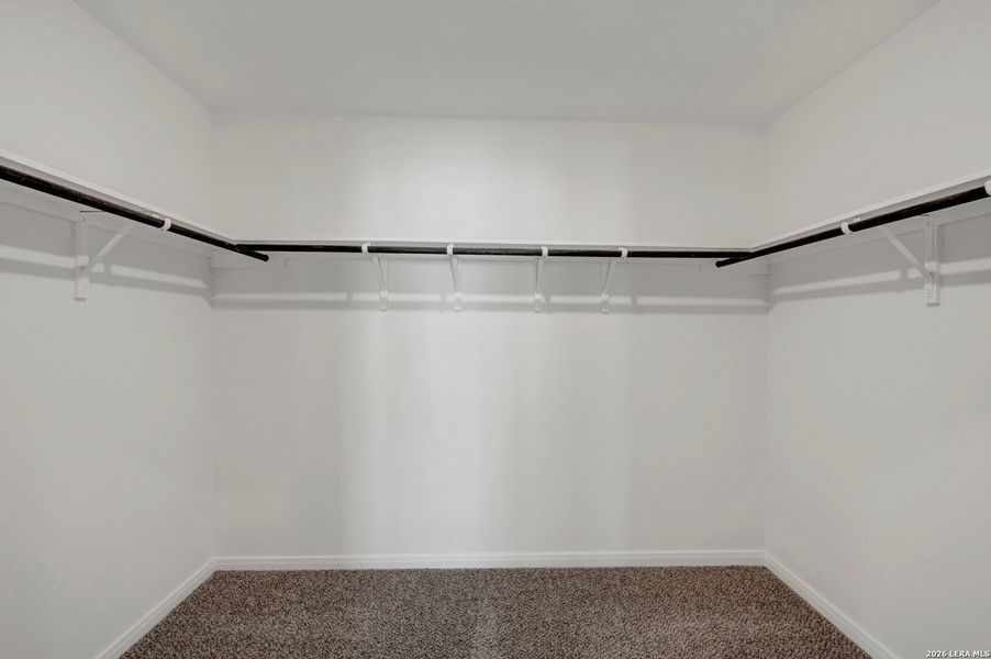 Spacious, unfurnished interior of a new home in Greenspoint Heights, Seguin (Image 17).