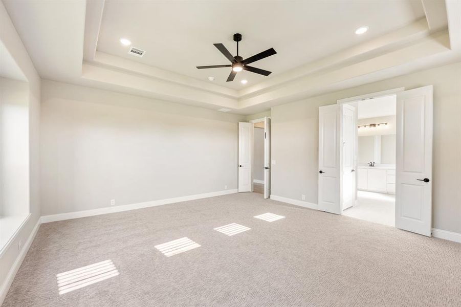 Spacious, unfurnished interior of a new home in Rockwood 90, Mansfield (Image 32). Spacious, unfurnished interior of a new home in Rockwood 90, Mansfield (Image 32).